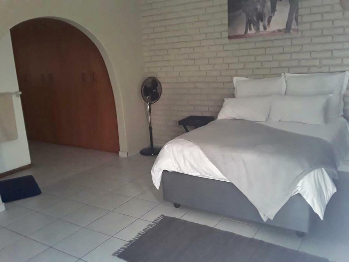 Hotel 4 On Sirius Polokwane Exterior foto